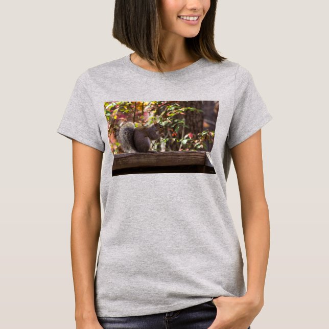 Squirrel Chow Time T-Shirt (Framsida)