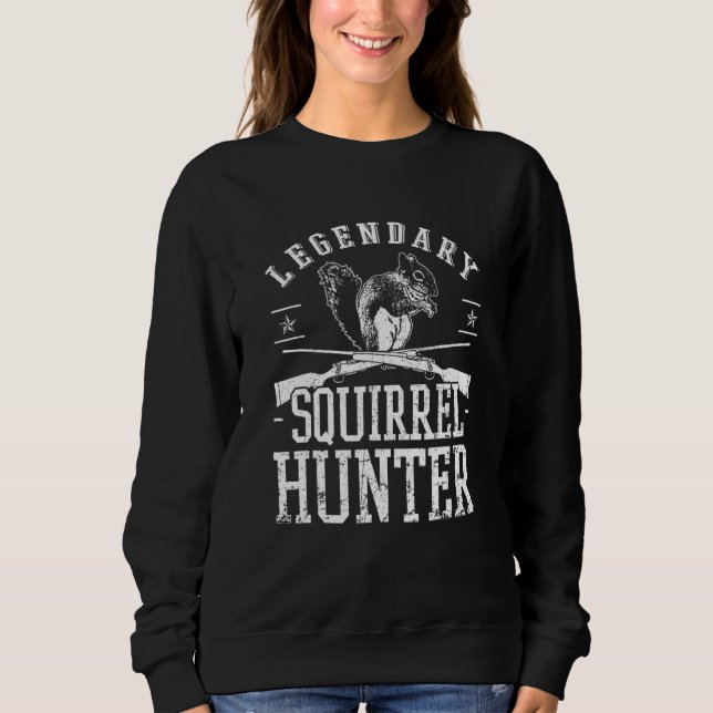 Squirrel Hunter Riffle Pistol Hunting Wildlife T Shirt (Framsida)