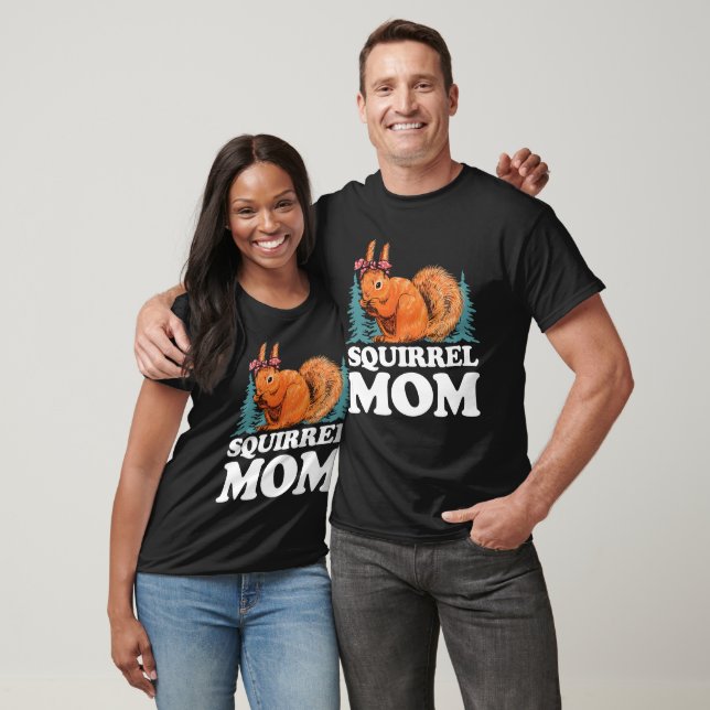 Squirrel Mamma T Shirt (Unisex)