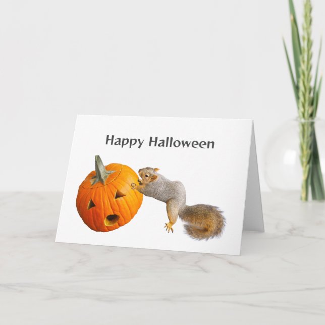 Squirrel Pushing Jack-o-Lantern Halloween-kort Kort (Framsida)
