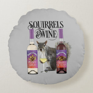 Squirrels & Vin - Funny Squirrel Älskare och Vin D Rund Kudde