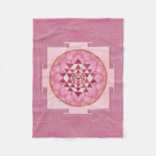 Sri Yantra/Sri Chakra i lotus Fleecefilt