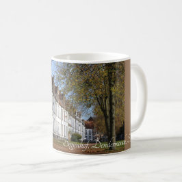 St. Alexiusbegijnhof, Dendermonde, Belgien. Kaffemugg