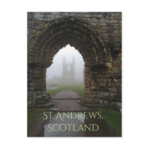 St Andrews, Skottlands katedral Arches i Dense Fog