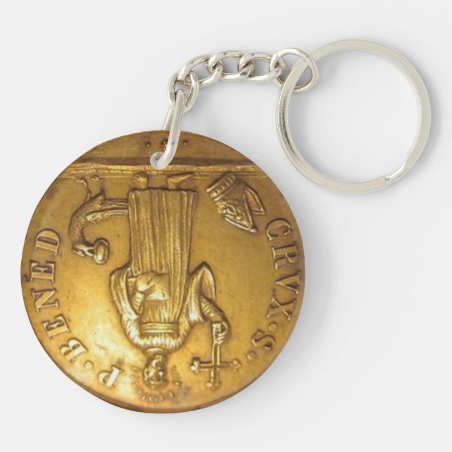St Benedict medal Keychain (Baksidan)