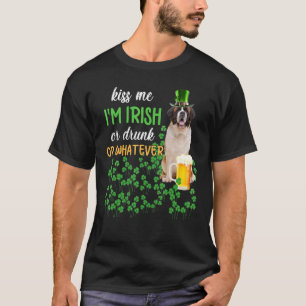 St Bernard Kiss Me jag är irländsk eller rinnande T Shirt