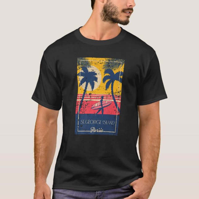 St George Island Florida Retro Surfer Distressed T Shirt (Framsida)