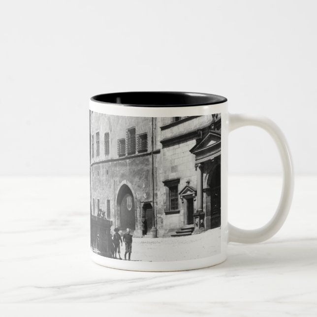 St. Georgs- Brunnen Två-Tonad Mugg (Höger)