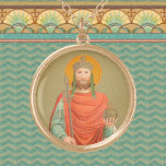 St. Henry II, Emperor (BBS 10) Round Guldpläterat Halsband<br><div class="desc">I denna bild i Beuron stil av Benediktine-konsten, St. Henry II (972-1024), Heliga Roman Emperor, wears Imperial regalia - a krona, en minklädd vermiljon röd cloak över en teal robe, och bär ett skepter och en orb symbolisk för sin tillfälliga makt. Hans krona, det vitryska riket eller det kejserliga Krona...</div>