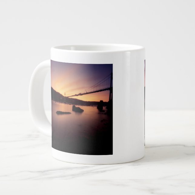 St Johns Bridge Sunset Jumbo Mugg (Framsida vänster)