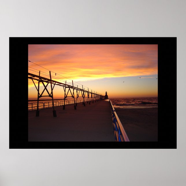 St. Joseph Pier Light, MI HI RES Poster (Framsidan)