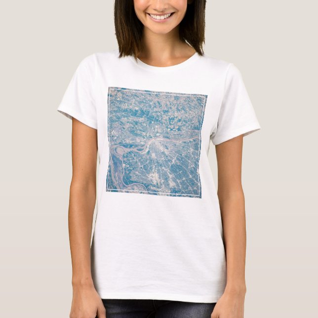 St. Louis, Missouri vid Mississippi River. T Shirt (Framsida)