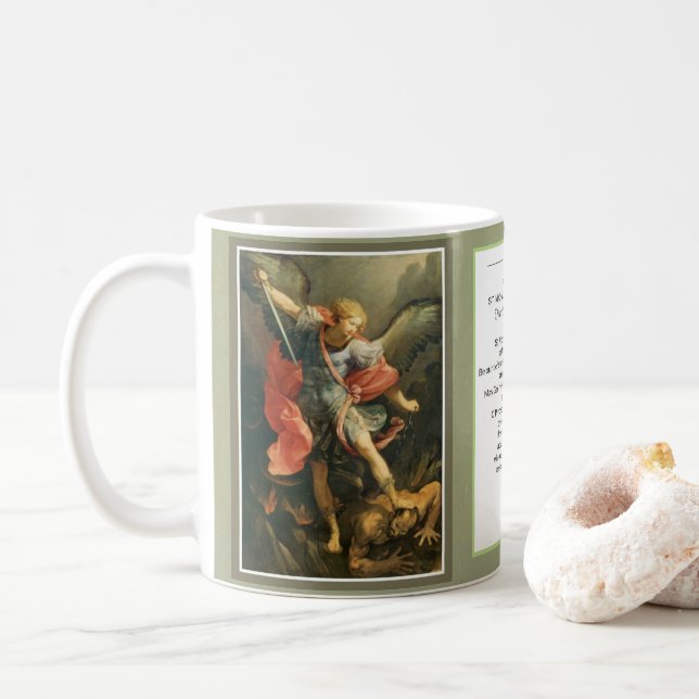 St Michael den kraftiga bönen för ärkeängel Kaffemugg (Med munk)