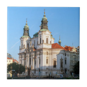 St. Nicholas Church i den gamla staden Prag Kakelplatta