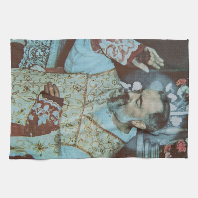 St. Padre Pio of Pietrelcina The Seraphic Priest Kökshandduk (Horisontell)