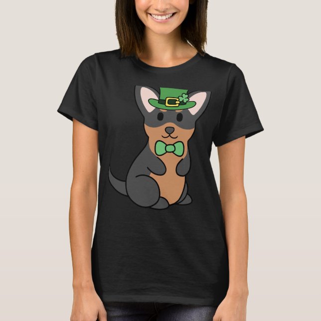 St Patrick Black och Tan Chihuahua T Shirt (Framsida)