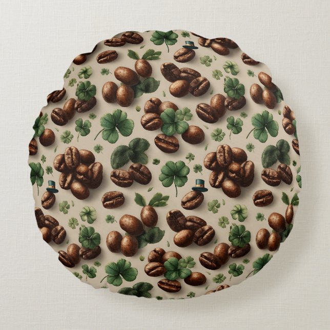 St. Patrick’s Day Coffee & Shamrock Pattern Rund Kudde (Framsidan)