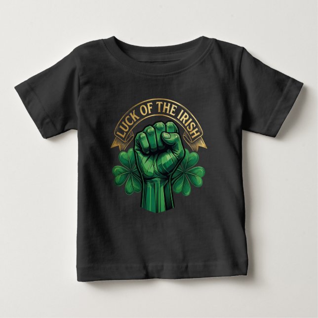 St. Patrick’s Day Luck of the Irish Fist Shamrock T Shirt (Framsida)