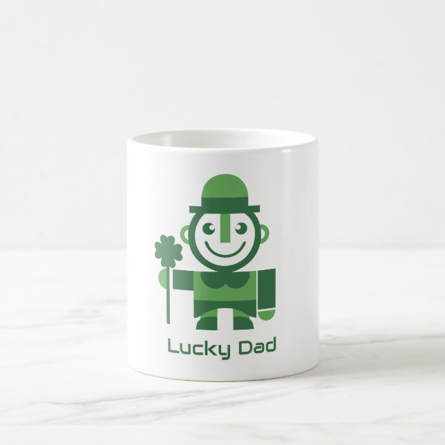 St. Patrick’s Day with minimalist Lucky Leprechaun Kaffemugg (Center)