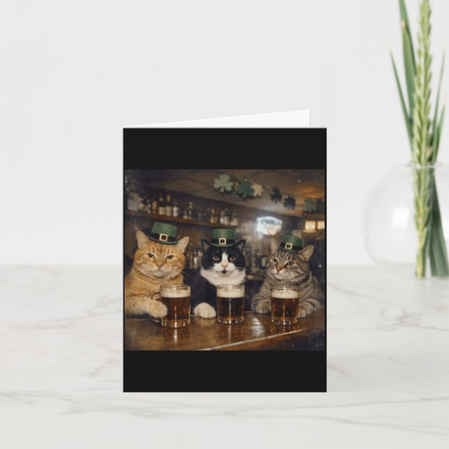 St patricks catricks dag roliga katter dricker öl kort (Framsida)