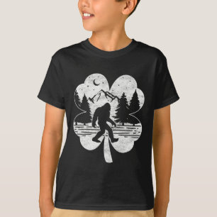 St patricks day Bigfoot Irish Sasquatch Saint Padd T Shirt