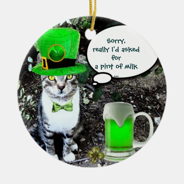 ST PATRICK'S DAY CAT MED GRÖNT IRISH-ÖL JULGRANSPRYDNAD KERAMIK (Framsidan)