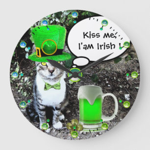 ST PATRICK'S DAY CAT MED GRÖNT IRISH-ÖL STOR KLOCKA