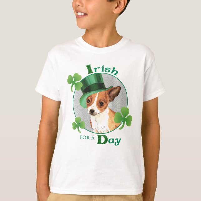 St. Patrick's Day Chihuahua Tee Shirt (Framsida)