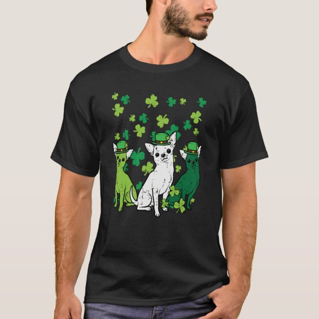St Patricks Day Chihuahuas Dog Saint Paddys Men Wo T Shirt (Framsida)