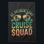 St patrick's day Cruise Squad Funny Family Matchin Kökshandduk<br><div class="desc">St patrick's day Cruise Squad Funny Family Matching</div>