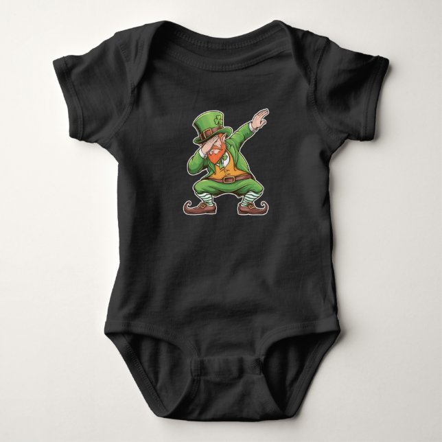 St Patricks Day Dab Dabbar Leprechaun i grönt  T Shirt (Framsida)