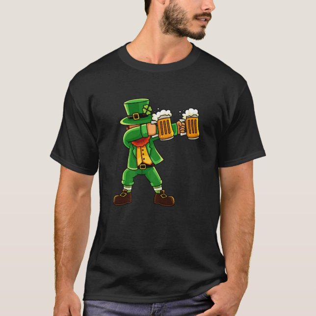St Patrick's Day Dabbing Leprechaun Irish Gnome BE T Shirt (Framsida)