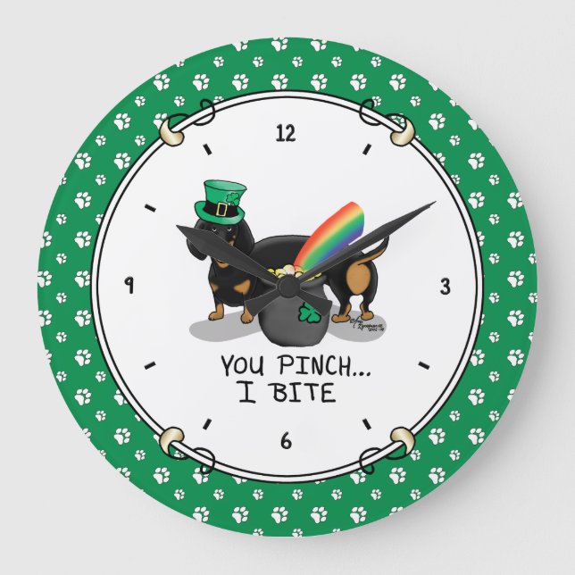 St. Patrick's Day Dachshund (svart och tan) hund Stor Klocka (Framsida)