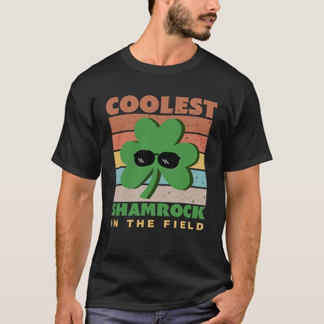 st patricks day den kolaste Shamrock i Fält T Shirt (Framsida)
