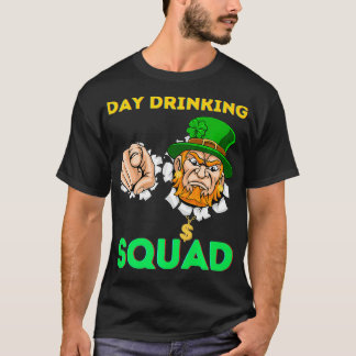 St patricks day Drinking Beer Funny Pappa Man Guld T Shirt