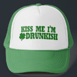 St patricks day Drunkish Keps<br><div class="desc">Kiss,  jag är full. Lustigt partylingverk för St patricks day. Fira irländarna med kläder och tillbehör till humor som dricker anpassningsbar. Bära inte bara en lustig garanti,  få tillgång till en grönt,  anpassningsbar,  och kan vi lägga till superskoj,  party hatt!</div>