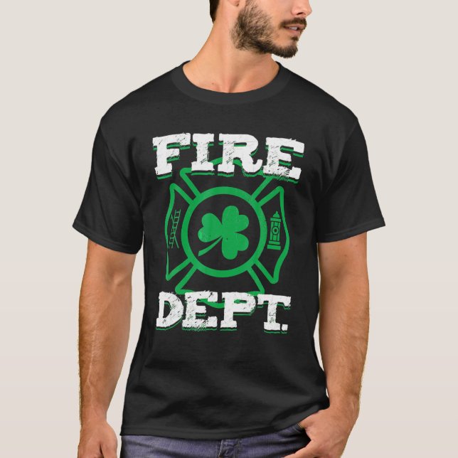 St patrick's day Fire Dept Firefighter Shamrock Lu T Shirt (Framsida)