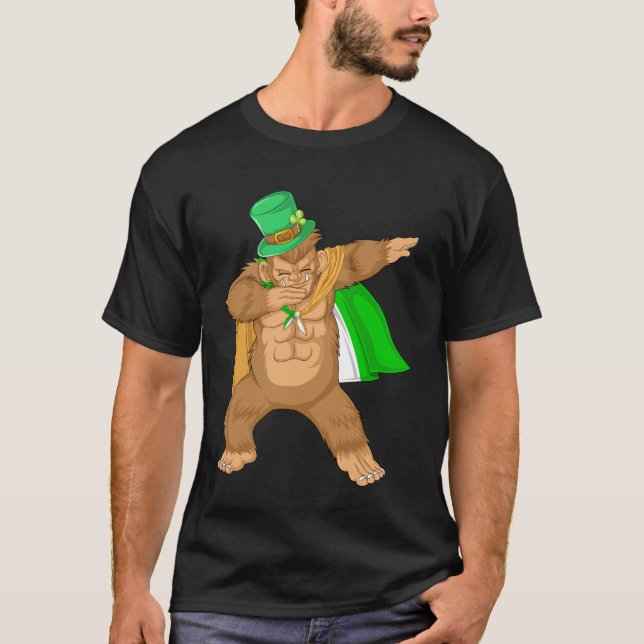 st patricks day för dabbbigfoot t shirt (Framsida)