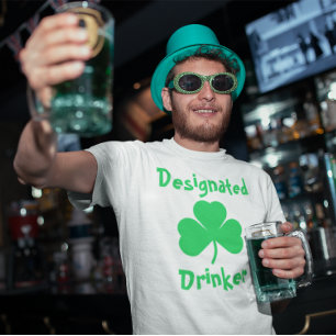 St patrick's day för designad torkare t shirt