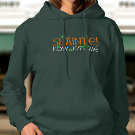 St patrick's day Funny Slainte! Kiss Me Womens Tröja