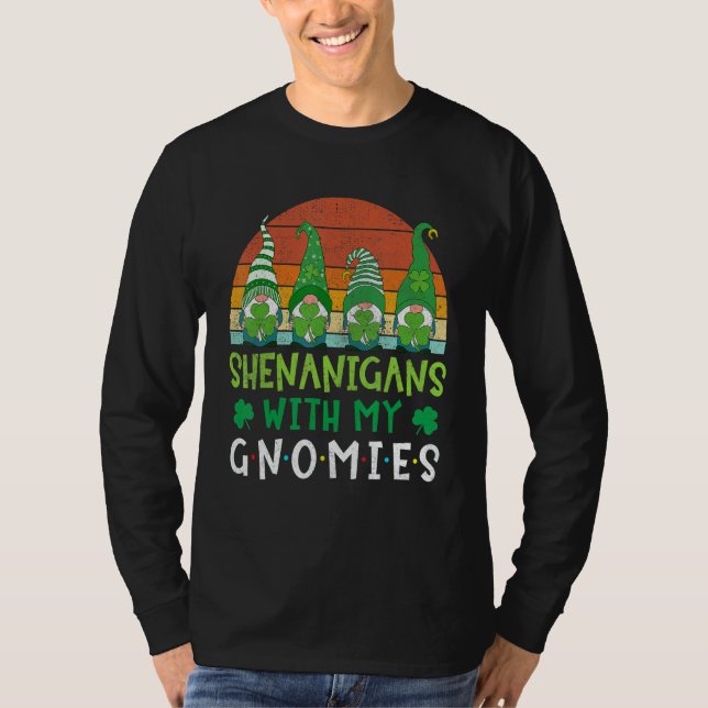 St Patricks Day Gnome Let Shenanigans Begin Shamro T Shirt (Framsida)