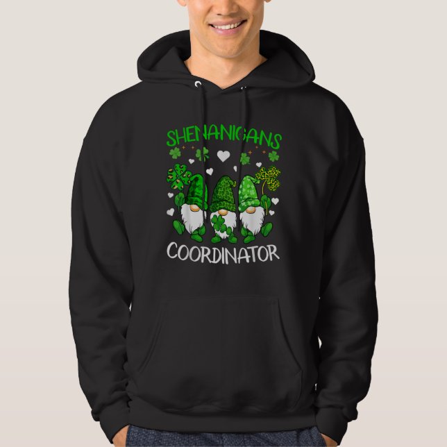St Patricks Day Gnomes Shenanigans Coordinator Hoodie (Framsida)