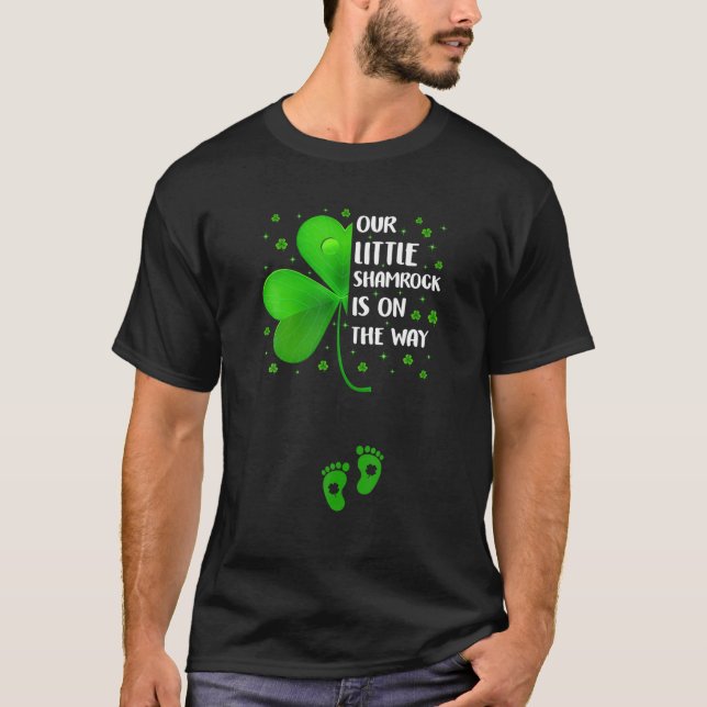 St patricks day Gravid visar vår lilla skam T Shirt (Framsida)