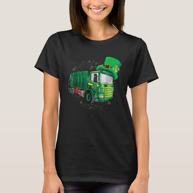St Patrick's Day Green Garbage Truck Men Women Boy T Shirt (Framsida)