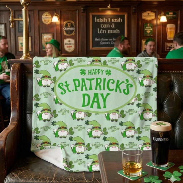 St. Patrick's Day Grön filt med gnom (Skapare uppladdad)