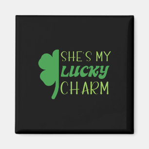 St. Patricks Day Grön Irländsk Hon Är Min Lyckoamu Magnet