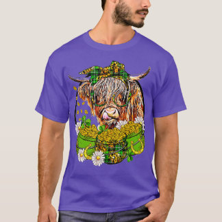 St patricks day Highland Cow Funny Highland Heifer T Shirt