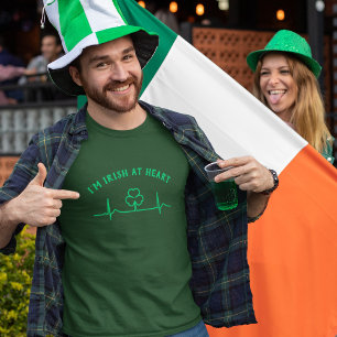 St Patricks Day-Hjärtbeats T-Shirt med Anpassad Te