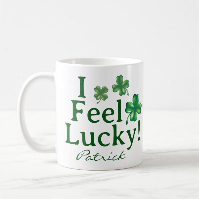 St. Patrick's Day I Feel Lucky Green Shamrock Trio Kaffemugg (Vänster)