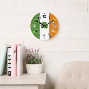 St patrick's day Irish Flagga med Shamrock Klöver Stor Klocka